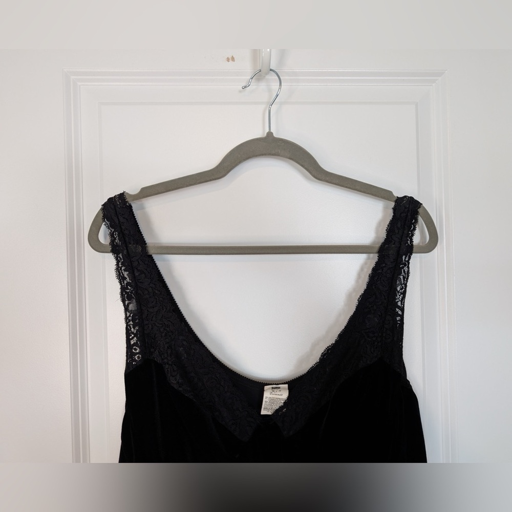 Escante Velvet Lace Cami Cropped w/ Underwire Black Size 1X - Picture 2 of 7